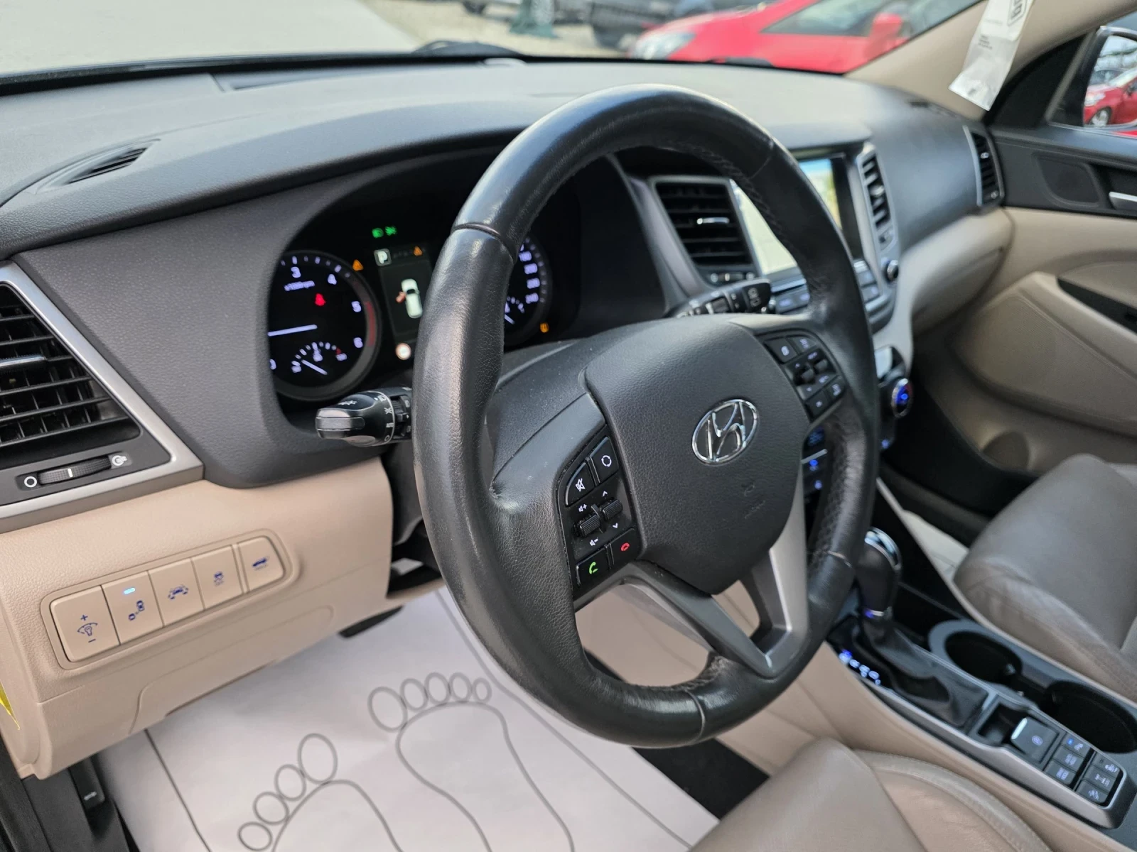 Hyundai Tucson 2.0CRDI 4WD AUTOMAT NAVI KAMERA KOJA  | Mobile.bg   9