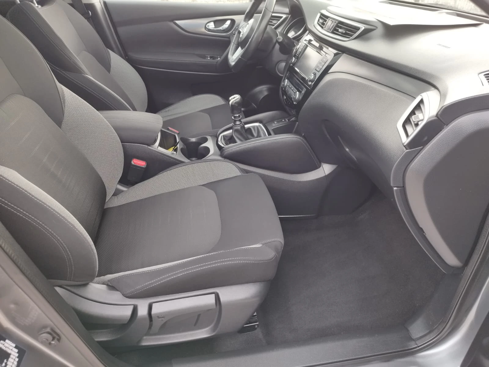 Nissan Qashqai 1.5DCI  | Mobile.bg   9