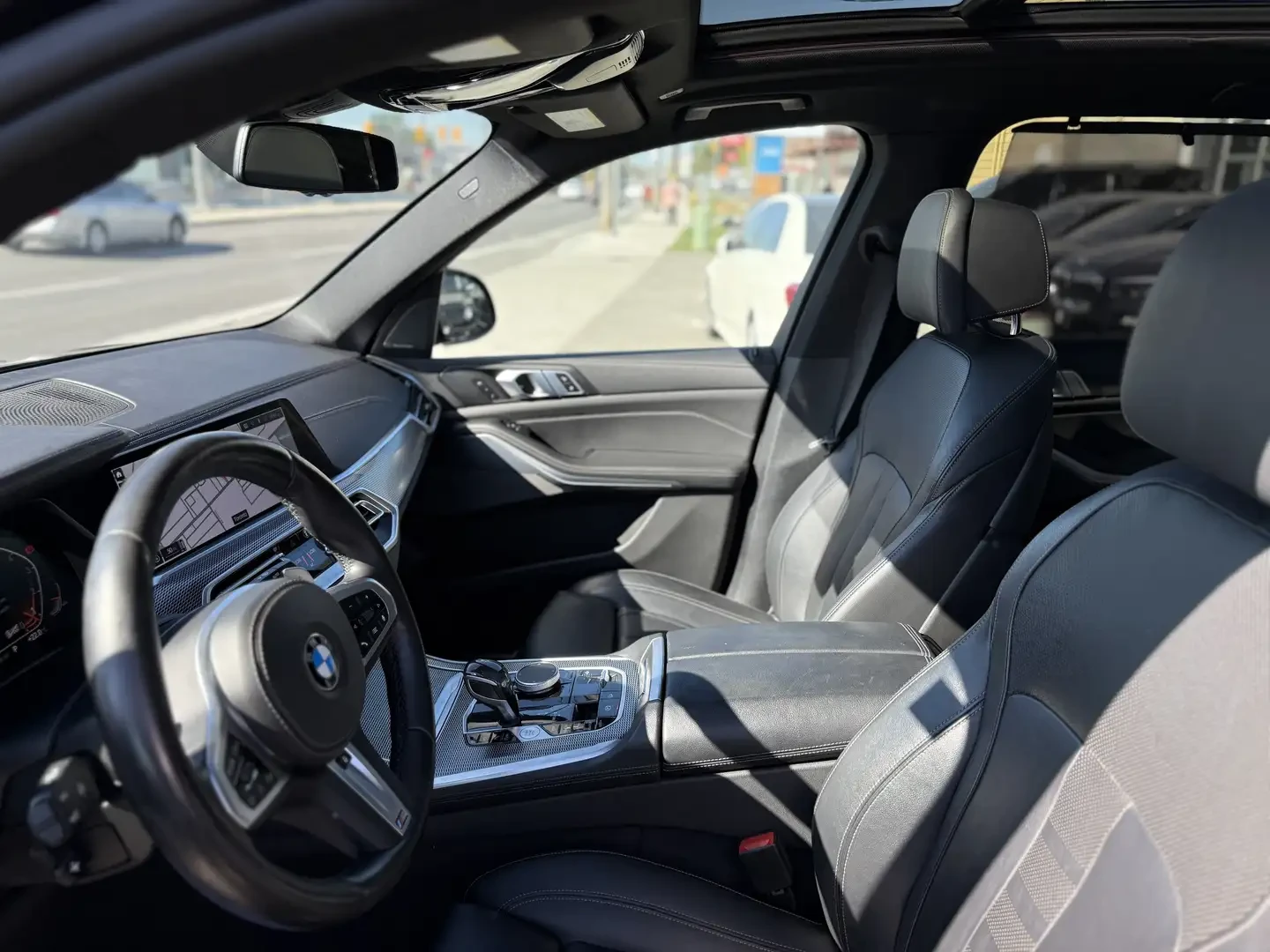 BMW X5 MPACK, HARMAN/KARDON, AMIBIENT, B.SPOT, ЩОРИ, PANO - изображение 8