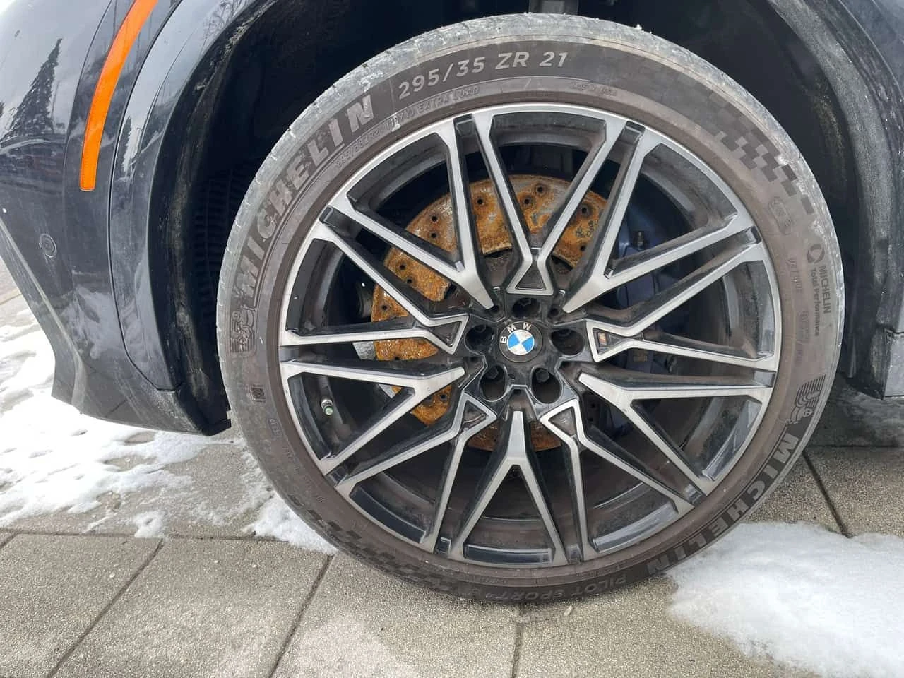 BMW X6 COMPETITION * FULL MAX* ЛАЗЕРИ* ДИСТРОНИК* ОБУХВАН - изображение 6