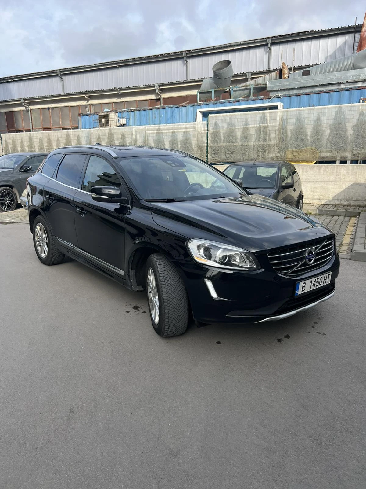 Volvo XC60, снимка 2 - Автомобили и джипове - 54194436