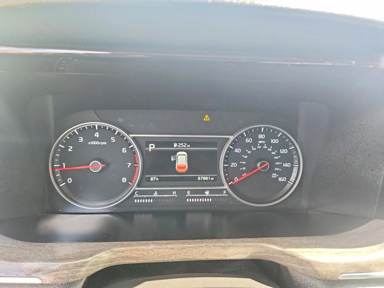 Kia Sorento 2.5l Ex, снимка 9 - Автомобили и джипове - 54519459