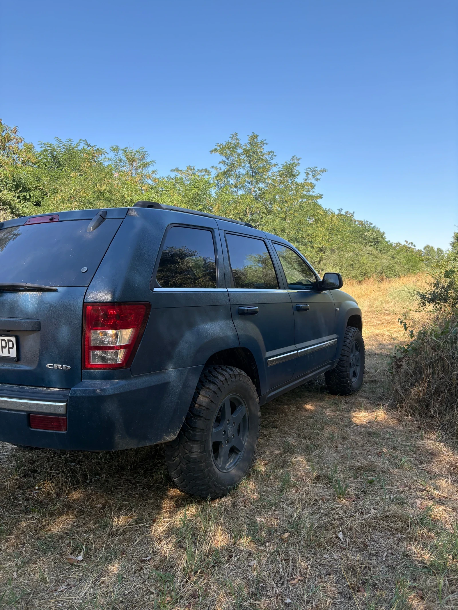 Jeep Cherokee, снимка 3 - Автомобили и джипове - 55242818