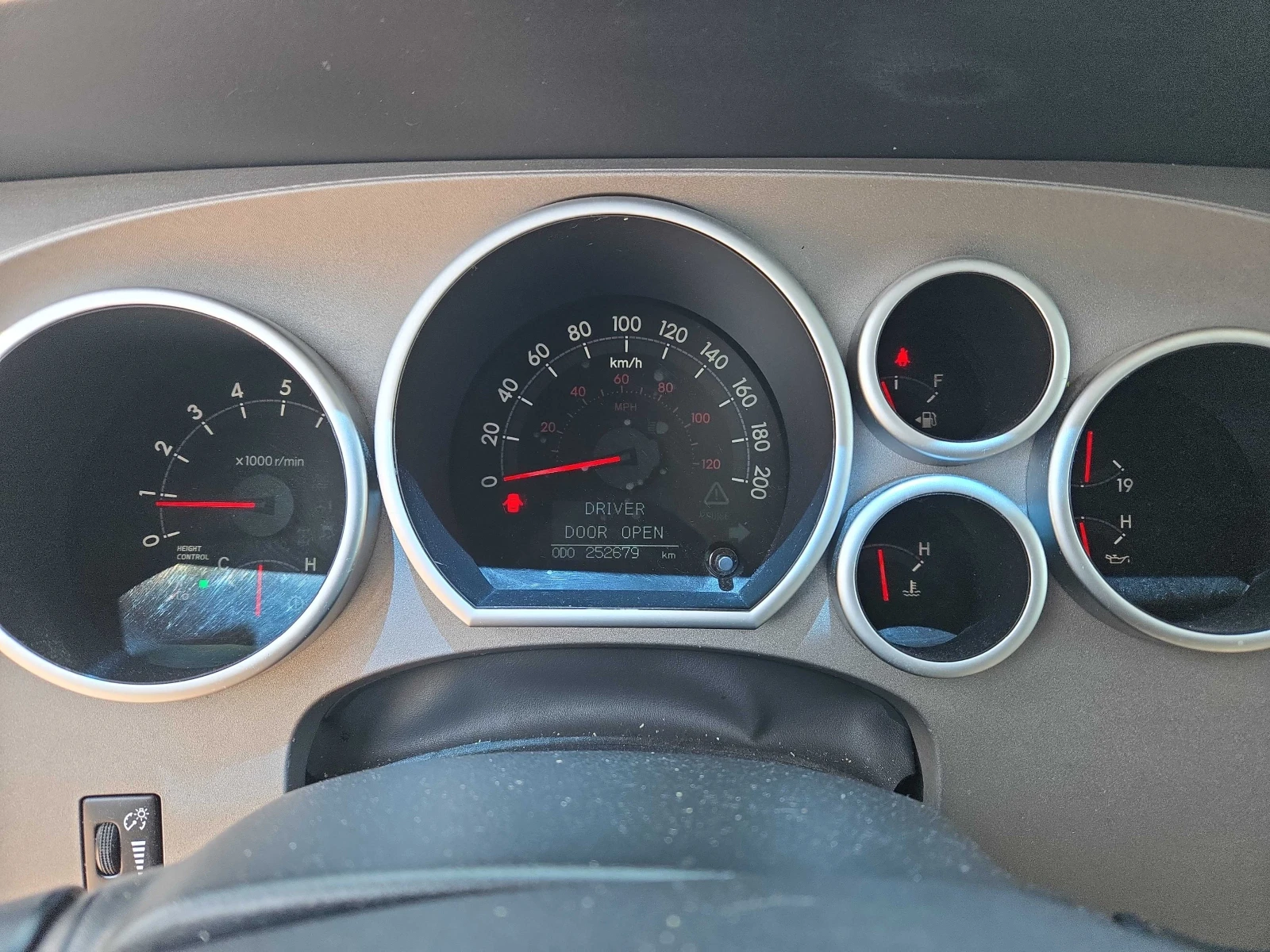 Toyota Sequoia Platinum* CARFAX* АВТО КРЕДИТ* , снимка 12 - Автомобили и джипове - 55258919