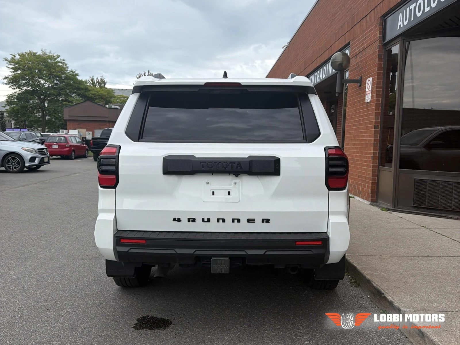 Toyota 4runner, снимка 4 - Автомобили и джипове - 56112618