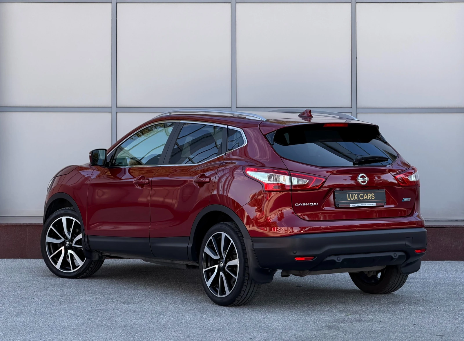 Nissan Qashqai -Tekna-1.6DCI 131�.�.-Full-Panorama-Led-Cam 360- | Mobile.bg � ����������� 2