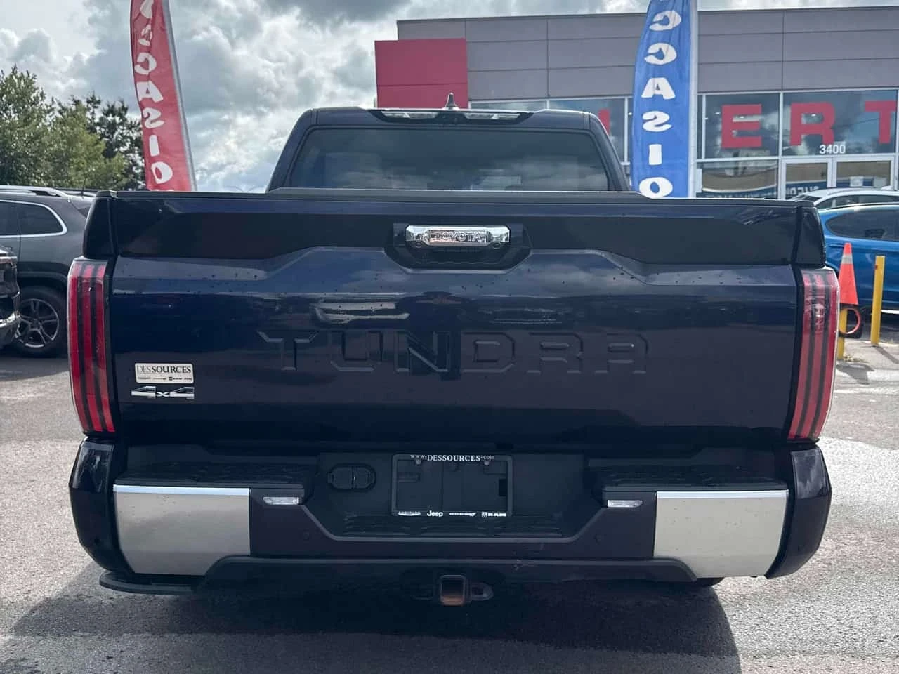 Toyota Tundra  Capstone Hybrid * CARFAX * ��� ������������ ���� | Mobile.bg � ����������� 4