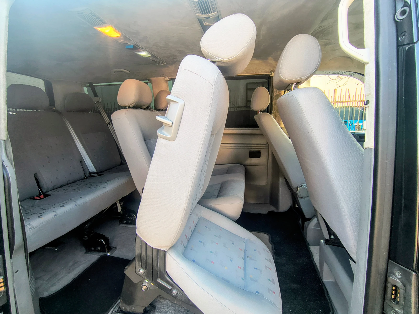 VW T5 1.9tdi 105hp, снимка 14 - Бусове и автобуси - 53864599