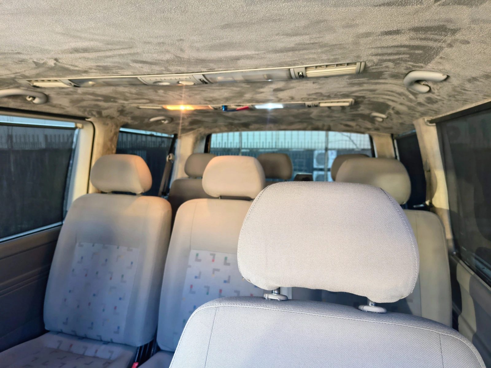 VW T5 1.9tdi 105hp, снимка 13 - Бусове и автобуси - 53864599