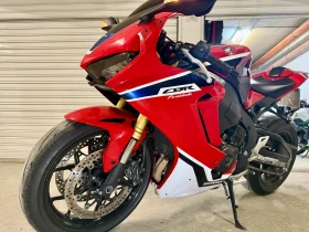 Honda Cbr Honda CBR1000RR Fireblade 2018 | 192 к.с., снимка 6