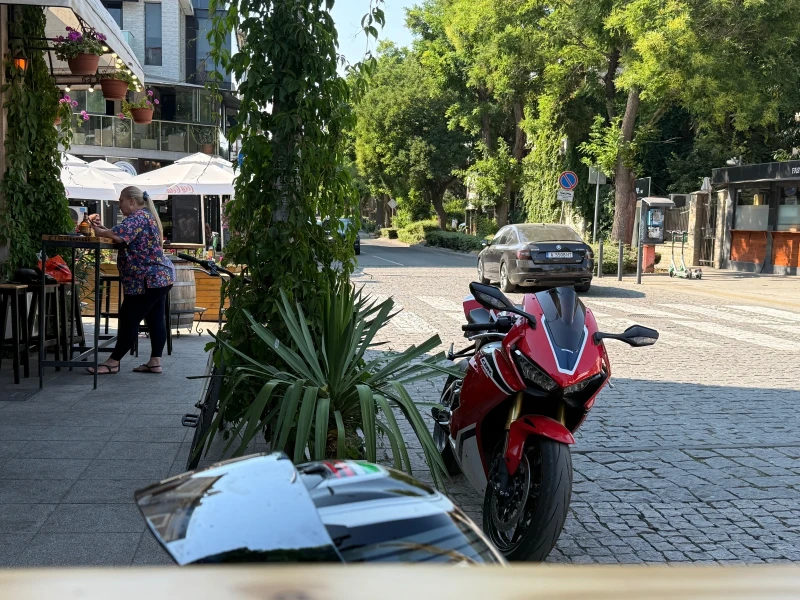 Honda Cbr Honda CBR1000RR Fireblade 2018 | 192 к.с., снимка 9 - Мотоциклети и мототехника - 53131676