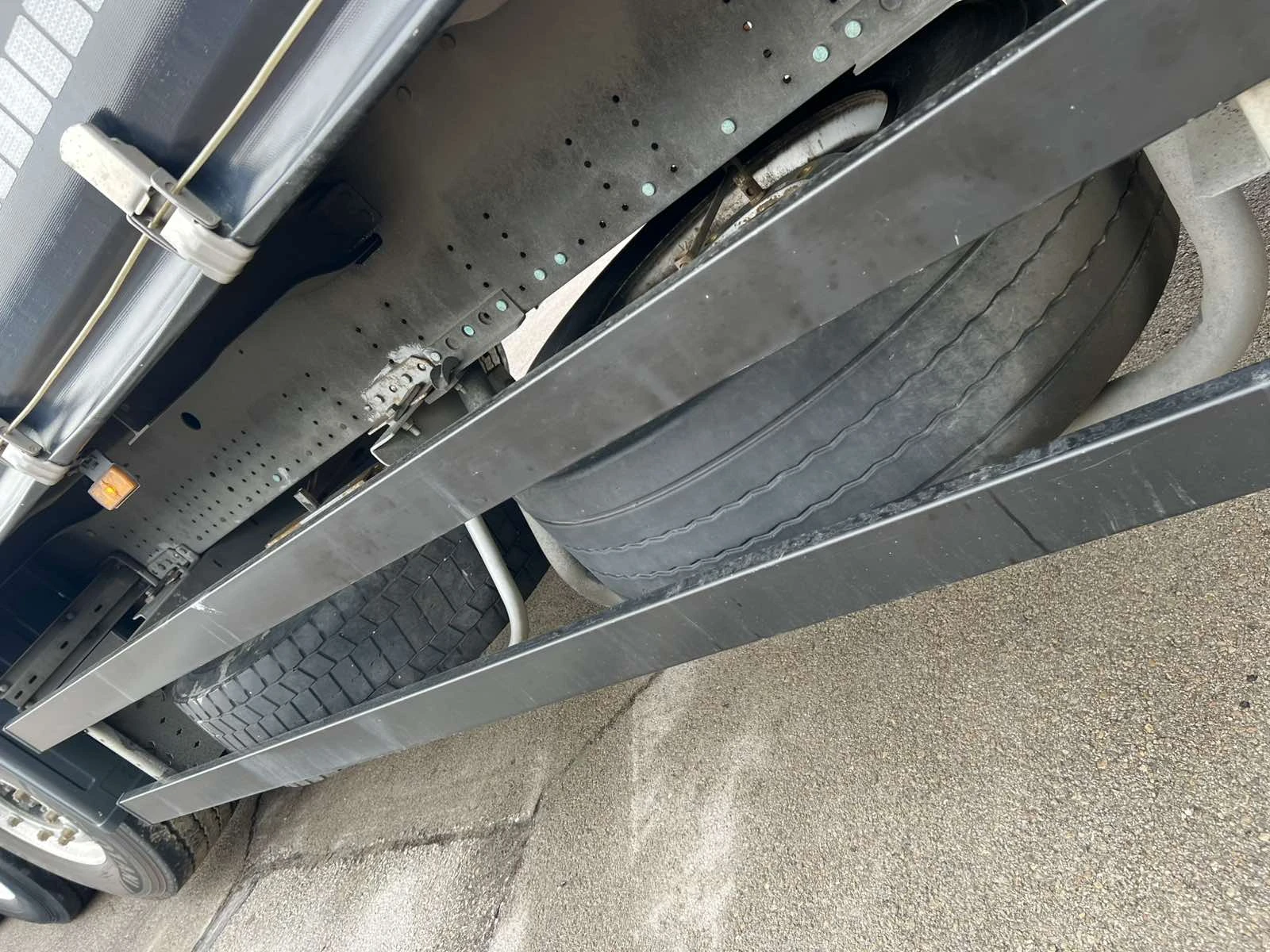 ����������� Schmitz CARGOBULL SCS 24L 13.62EB | Mobile.bg � ����������� 8