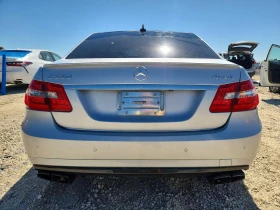 Mercedes-Benz E 500 5.5 V8 4MATIC, снимка 9