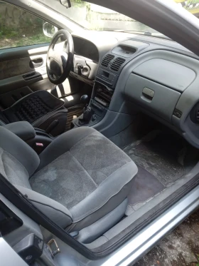 Renault Laguna 1, 6 бензин, снимка 5