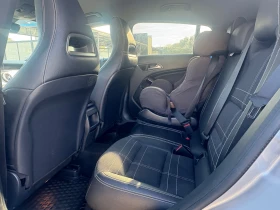 Mercedes-Benz CLA 180, снимка 8