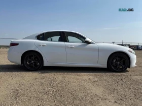Alfa Romeo Giulia 2.0* AWD* КОЖА* ПОДГРЕВ* КАМЕРА* NAVI* LED* , снимка 4