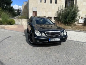 Mercedes-Benz E 320, снимка 2