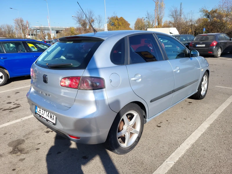 Seat Ibiza 1.4  фабрична газ, снимка 2 - Автомобили и джипове - 47847227