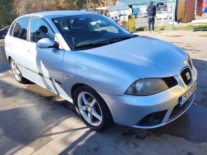 Seat Ibiza 1.4  фабрична газ, снимка 14 - Автомобили и джипове - 47847227