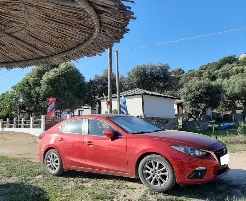 Mazda 3 skyactive, снимка 2 - Автомобили и джипове - 48611922