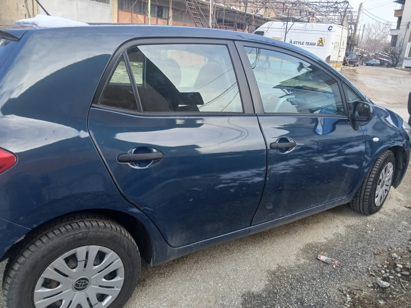 Toyota Auris, снимка 6 - Автомобили и джипове - 48687036