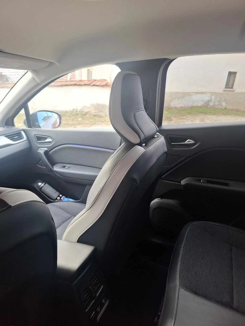 Renault Captur 1.0TCe/100к.с. бензин/газ Intens + , снимка 4 - Автомобили и джипове - 52386445