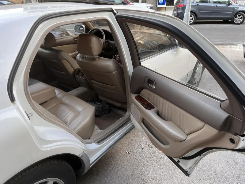 Lexus LS 400, снимка 17 - Автомобили и джипове - 51327112