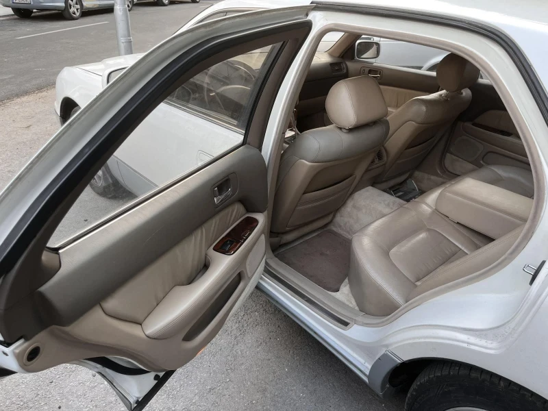 Lexus LS 400, снимка 12 - Автомобили и джипове - 51327112