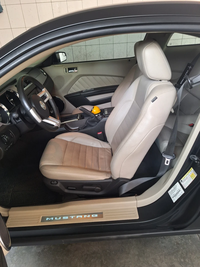 Ford Mustang 3.7 , снимка 8 - Автомобили и джипове - 52242430