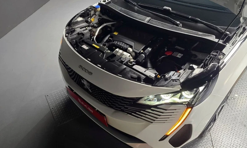 Peugeot 5008, снимка 6 - Автомобили и джипове - 52907844