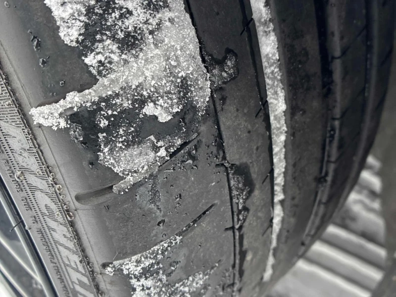 Porsche 911 * Turbo * CARFAX * БЕЗ ПЪРВОНАЧАЛНА ВНОСКА, снимка 13 - Автомобили и джипове - 53053097