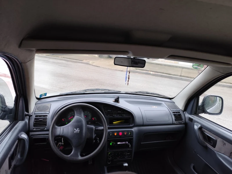 Peugeot Partner 1.6 СТАРИЯ МОТОР , снимка 5 - Автомобили и джипове - 53078988