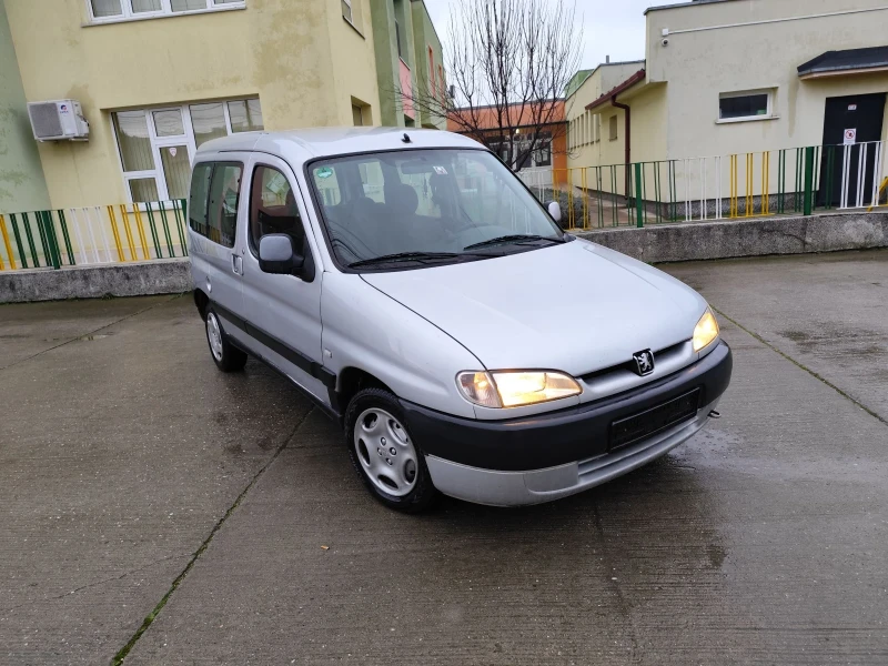 Peugeot Partner 1.6 СТАРИЯ МОТОР 
