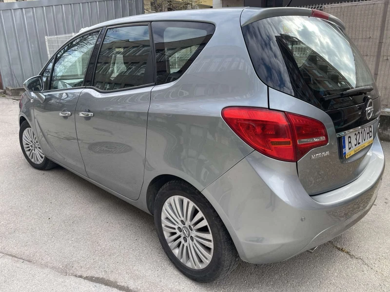 Opel Meriva, снимка 3 - Автомобили и джипове - 53379639