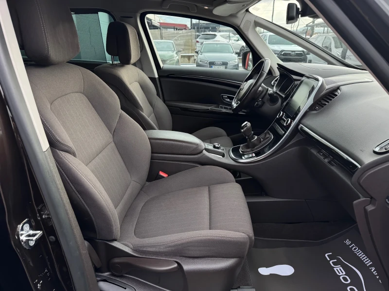Renault Espace 1.6D-FACELIFT-KEYLESS-LED-7 МЕСТА, снимка 17 - Автомобили и джипове - 53385896