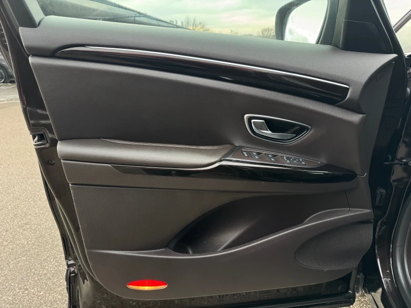 Renault Espace 1.6D-FACELIFT-KEYLESS-LED-7 МЕСТА, снимка 8 - Автомобили и джипове - 53385896