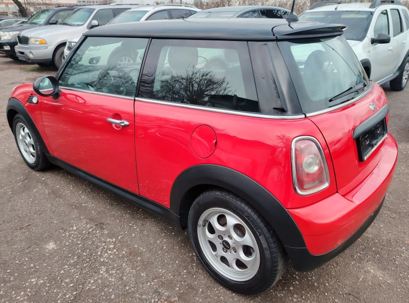Mini One 1.6i/SPORT, снимка 9 - Автомобили и джипове - 53387375
