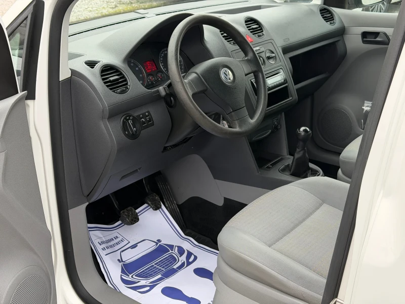 VW Caddy 2.0i 109к.с * МЕТАН* * Климатик* * 99 000км* , снимка 9 - Автомобили и джипове - 53451664