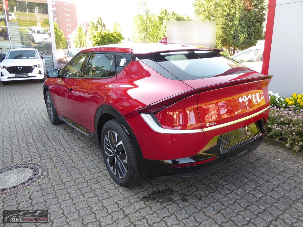 Kia EV6 НОВ!228HP/77, 4kwh/NAVI/LED/AMBI/CAM/KLESS/314v - изображение 4