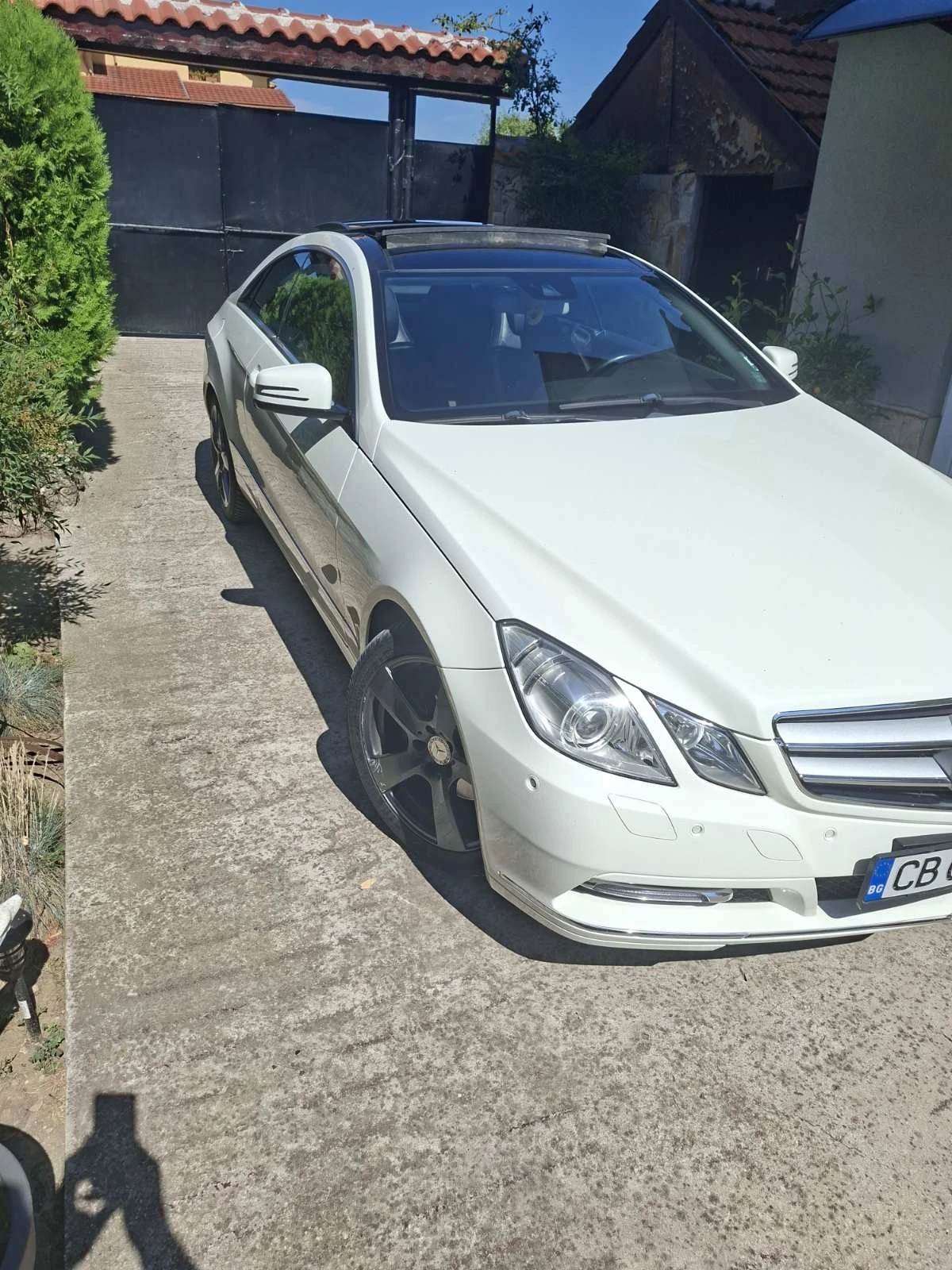 Mercedes-Benz E 350  - изображение 3