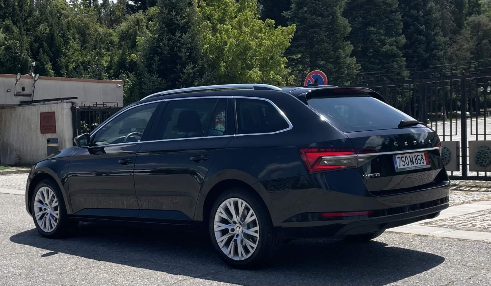 Skoda Superb 2.0 TDI/150 PS      02/2021г. - изображение 6