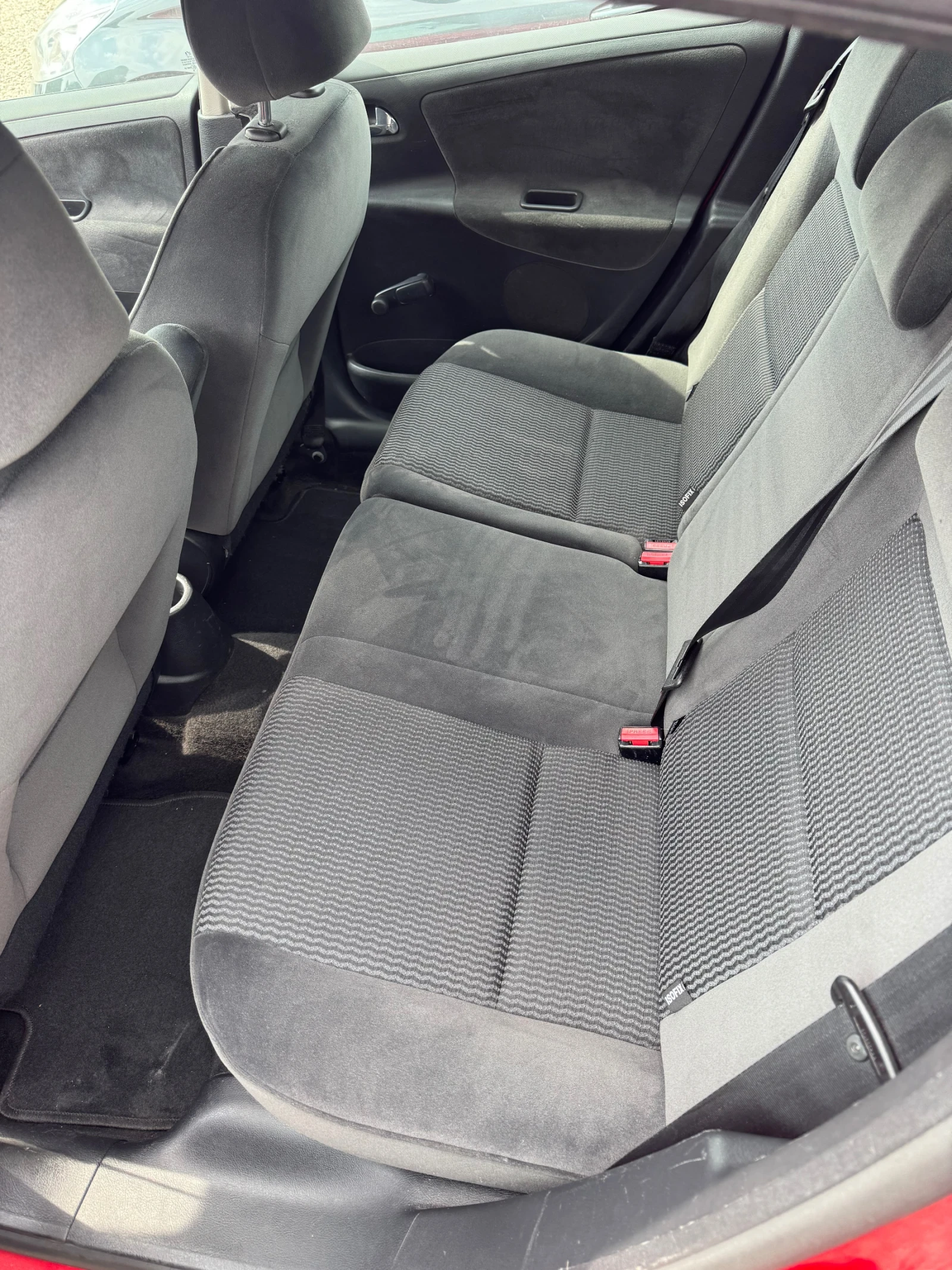 Peugeot 207 1.4HDI / Панорама / Автопилот - изображение 9