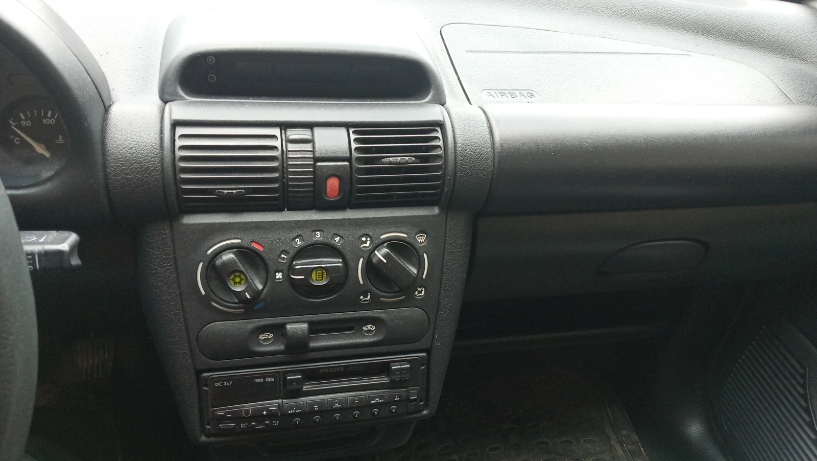 Opel Corsa B - изображение 4
