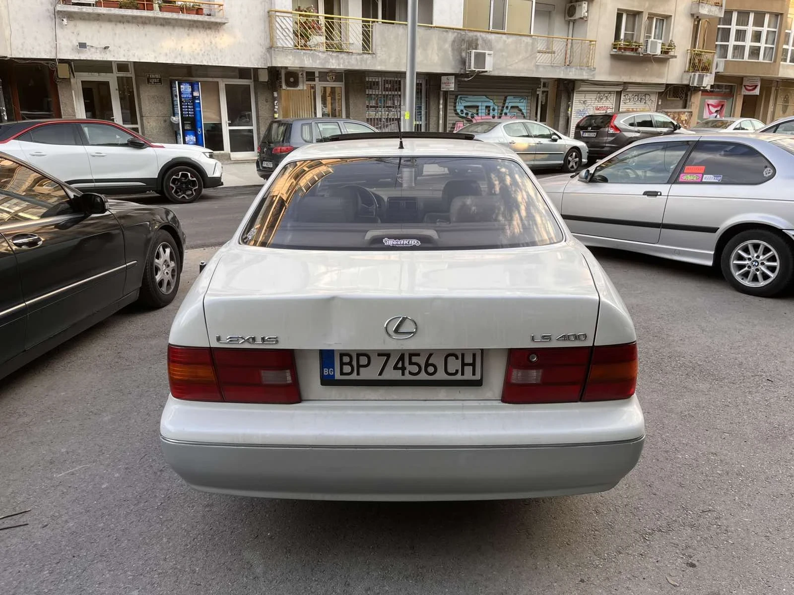 Lexus LS 400  - изображение 6