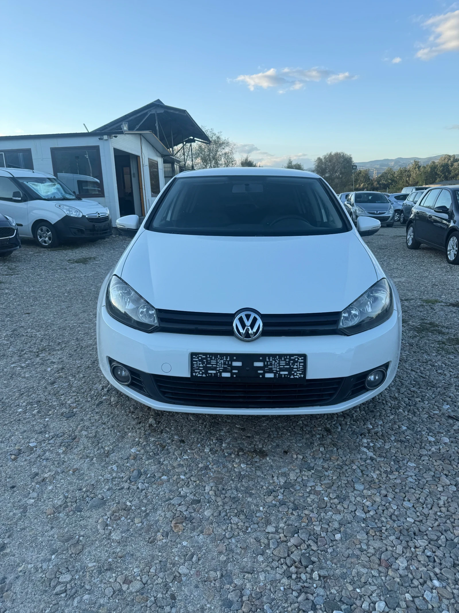 VW Golf 1.6TDI* ЛИЗИНГ - изображение 2