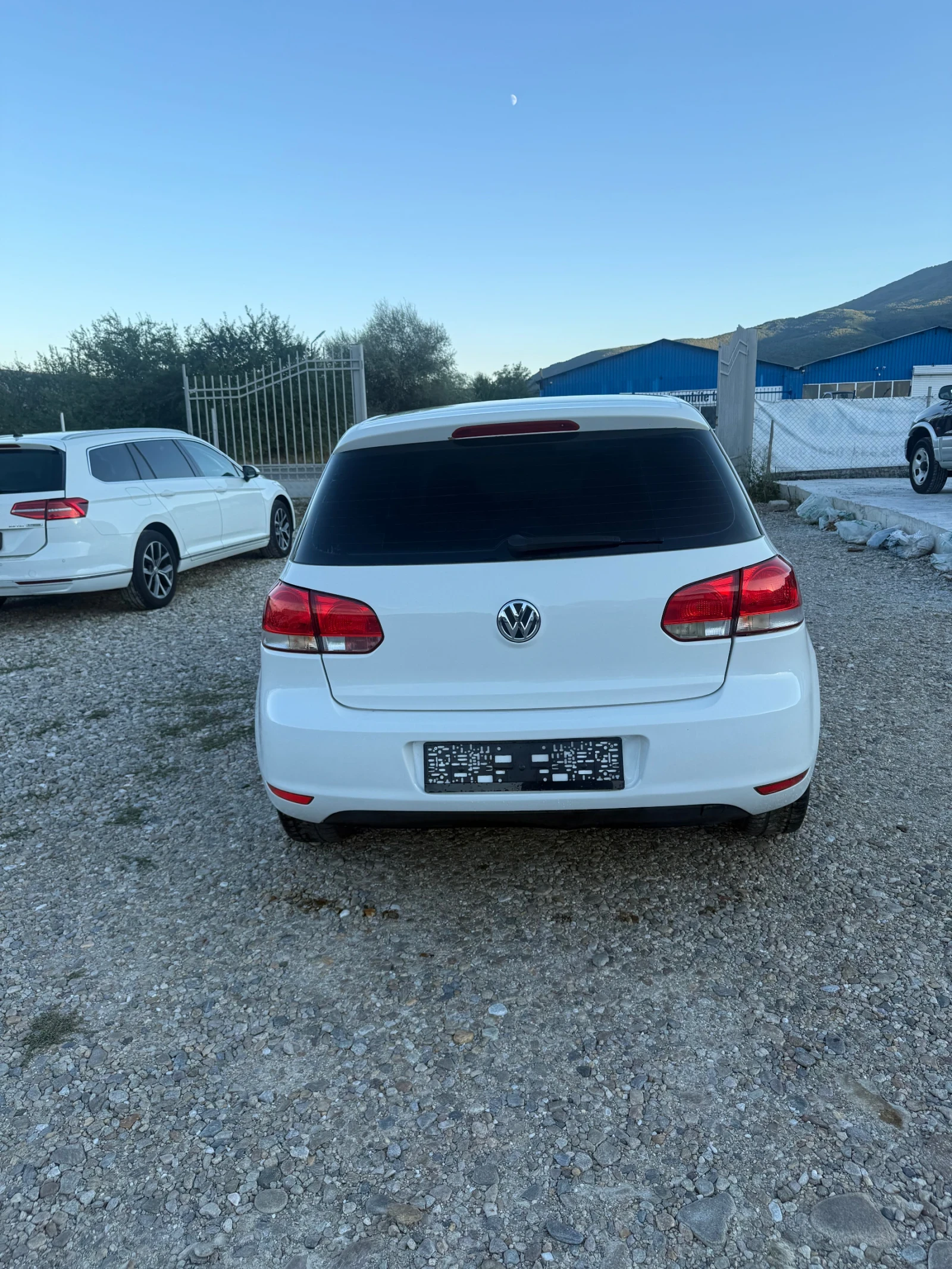 VW Golf 1.6TDI* ЛИЗИНГ - изображение 5
