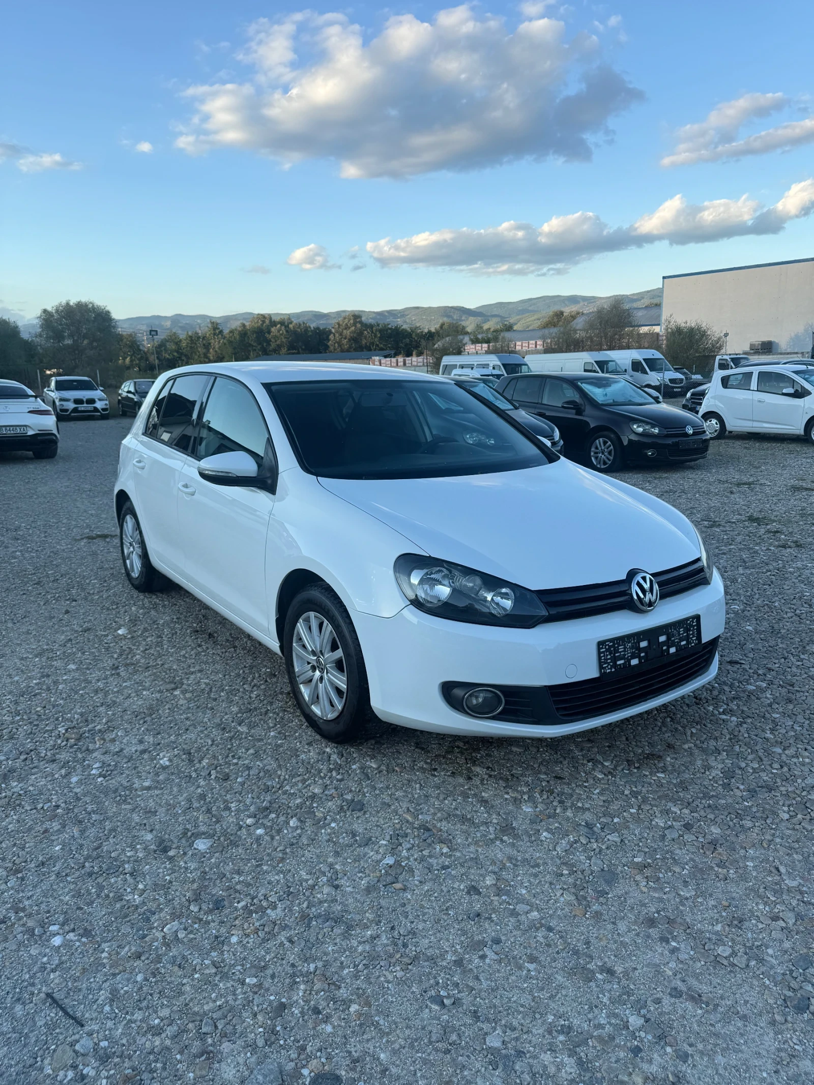 VW Golf 1.6TDI* ЛИЗИНГ - изображение 3