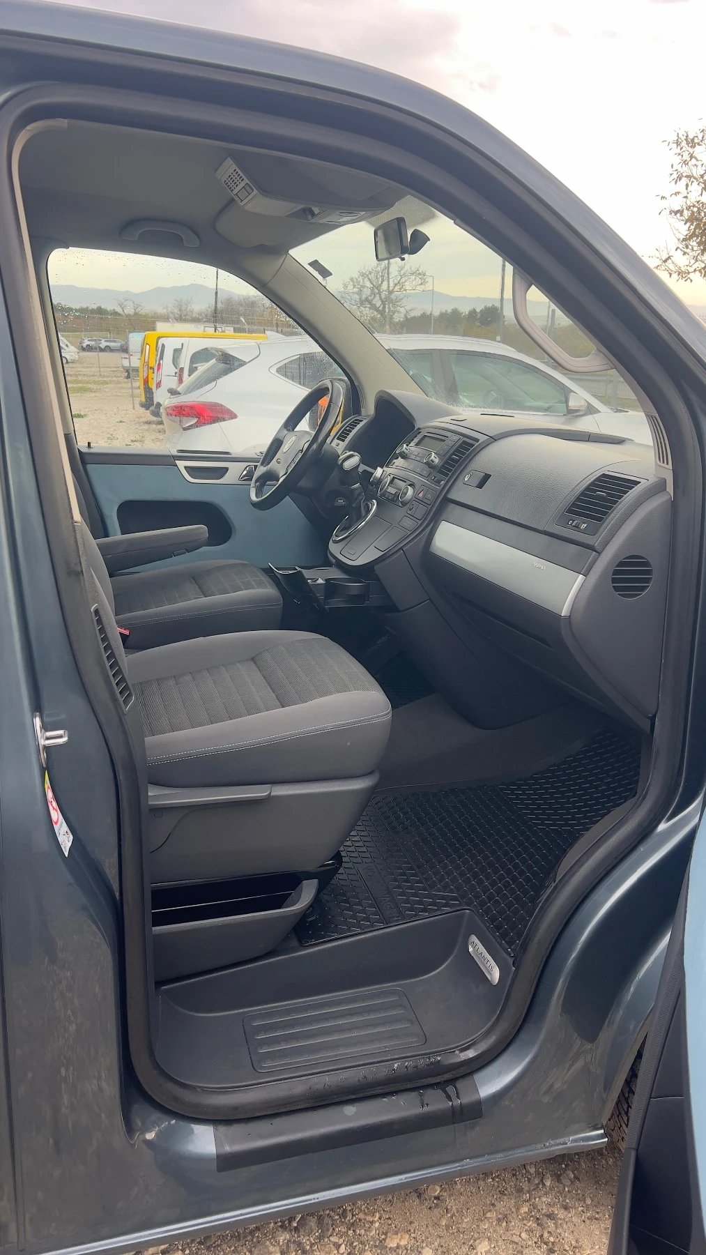 VW Multivan MULTIVAN ATLANTIS 7 места - изображение 8