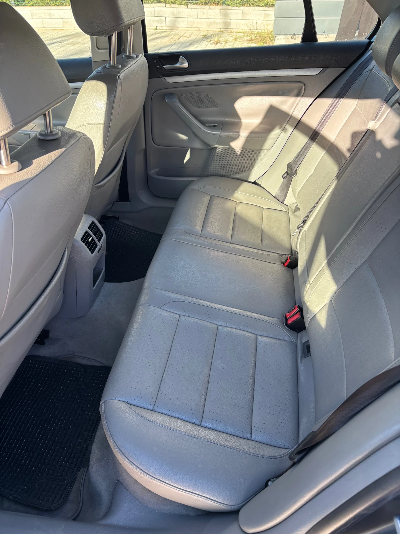 VW Jetta 2.5 - изображение 7