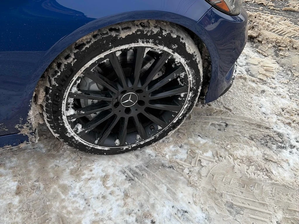 Mercedes-Benz C 43 AMG 2018 * CARFAX * БЕЗ ПЪРВОНАЧАЛНА ВНОСКА - изображение 6